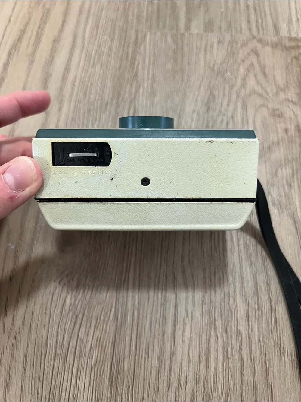 Vintage Kodak Hawkeye Instamatic R4 Film Camera